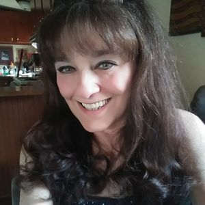 Meet your Posher, Freda